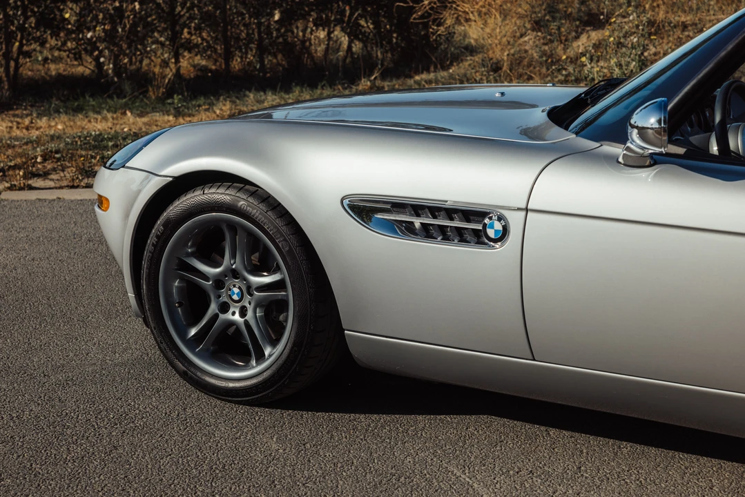 2000 BMW Z8 - Image 7 of 31