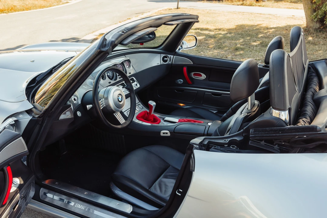 2000 BMW Z8 - Image 28 of 31