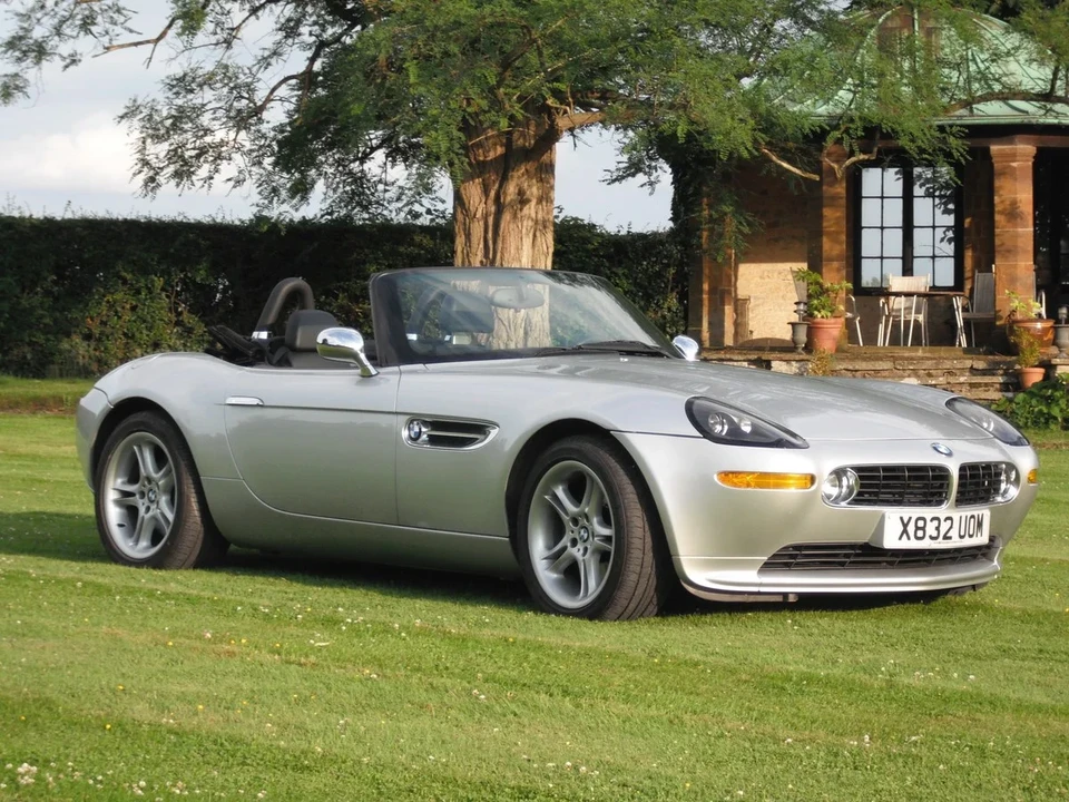 2001 BMW Z8 - Image 2 of 30