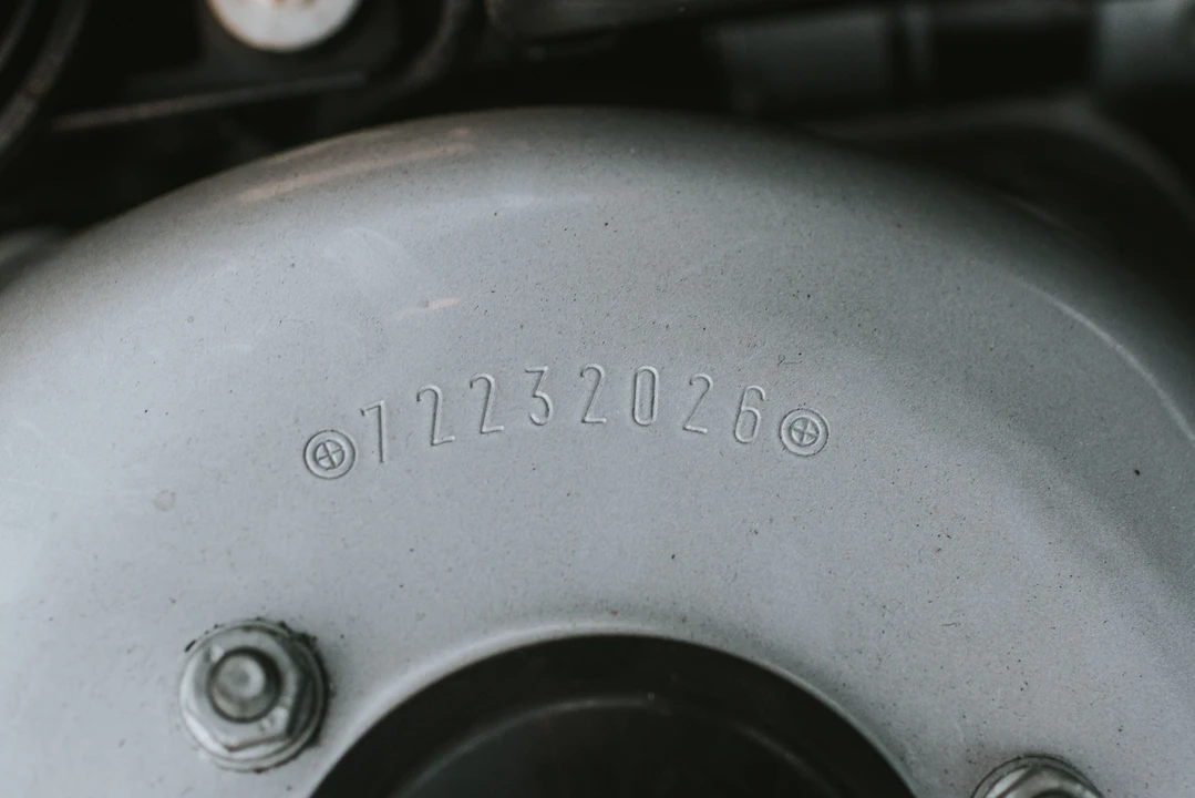 2000 BMW Z8 - Image 11 of 31
