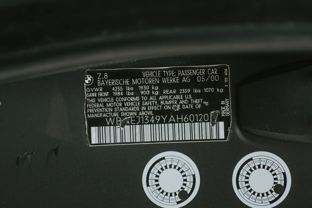 2000 BMW Z8 - Image 16 of 31