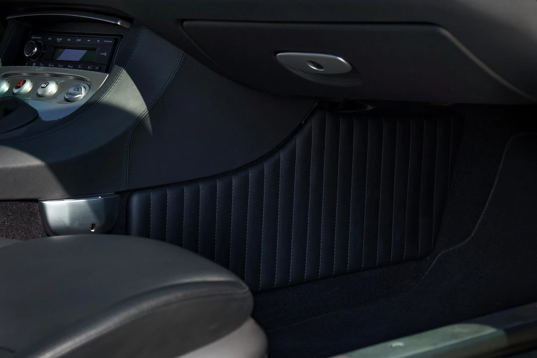 2000 BMW Z8 - Image 16 of 31