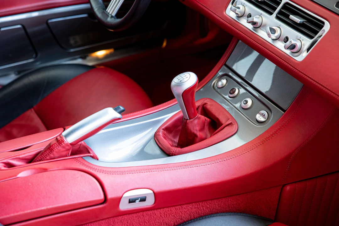 2000 BMW Z8 - Image 30 of 31