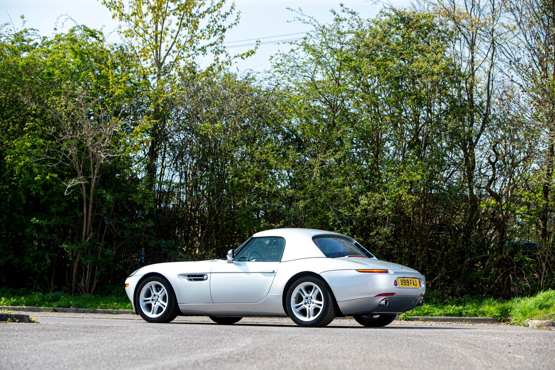 2000 BMW Z8 - Image 12 of 31