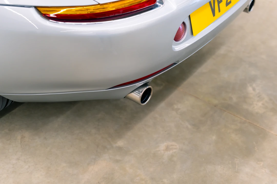 2000 BMW Z8 - Image 18 of 31