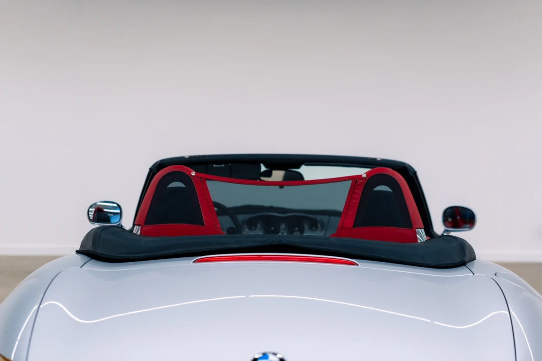 2000 BMW Z8 - Image 19 of 31