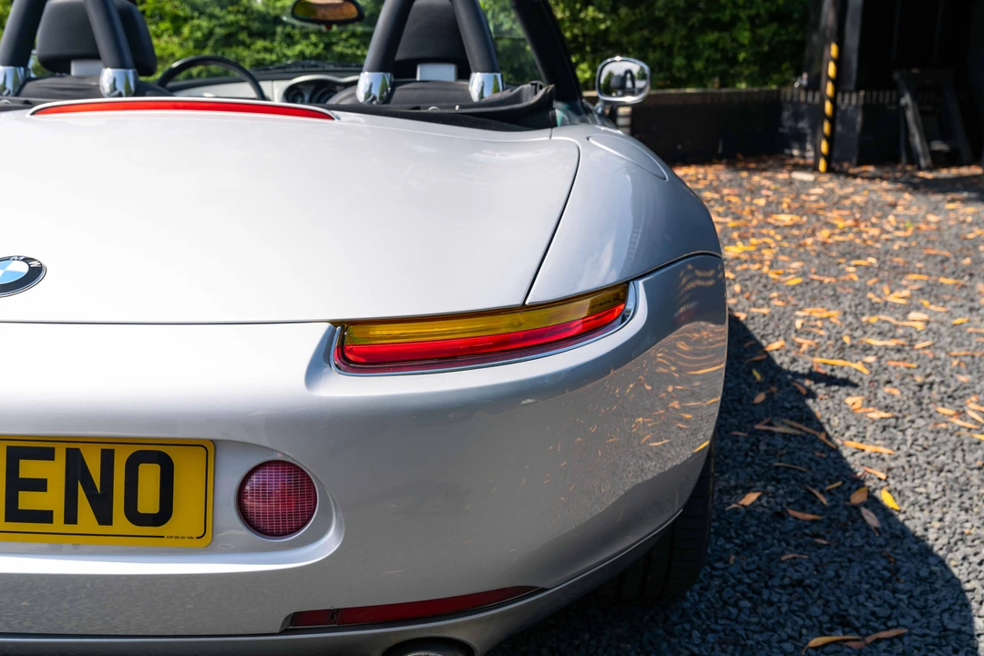 2000 BMW Z8 - Image 30 of 31