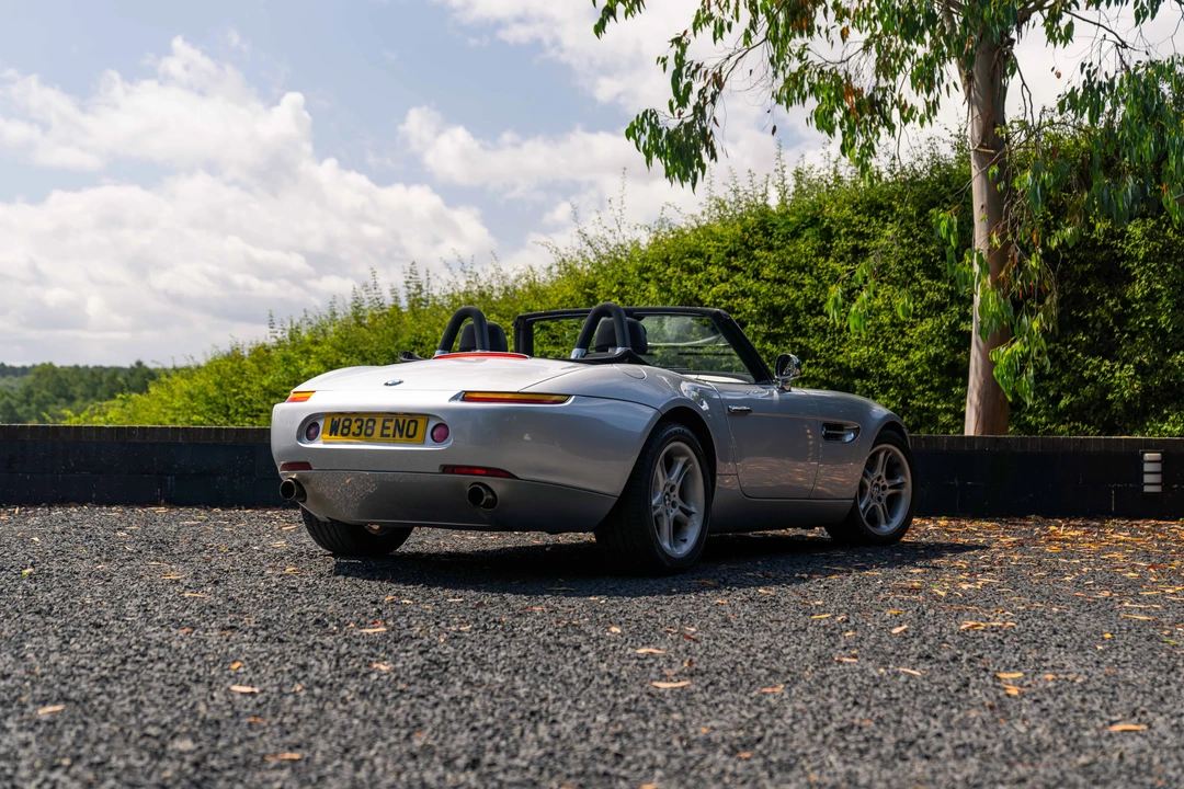 2000 BMW Z8 - Image 14 of 31