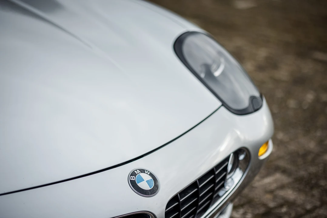 2000 BMW Z8 - Image 24 of 31