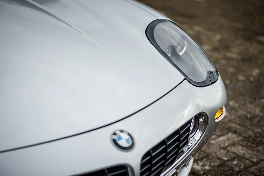 2000 BMW Z8 - Image 25 of 31