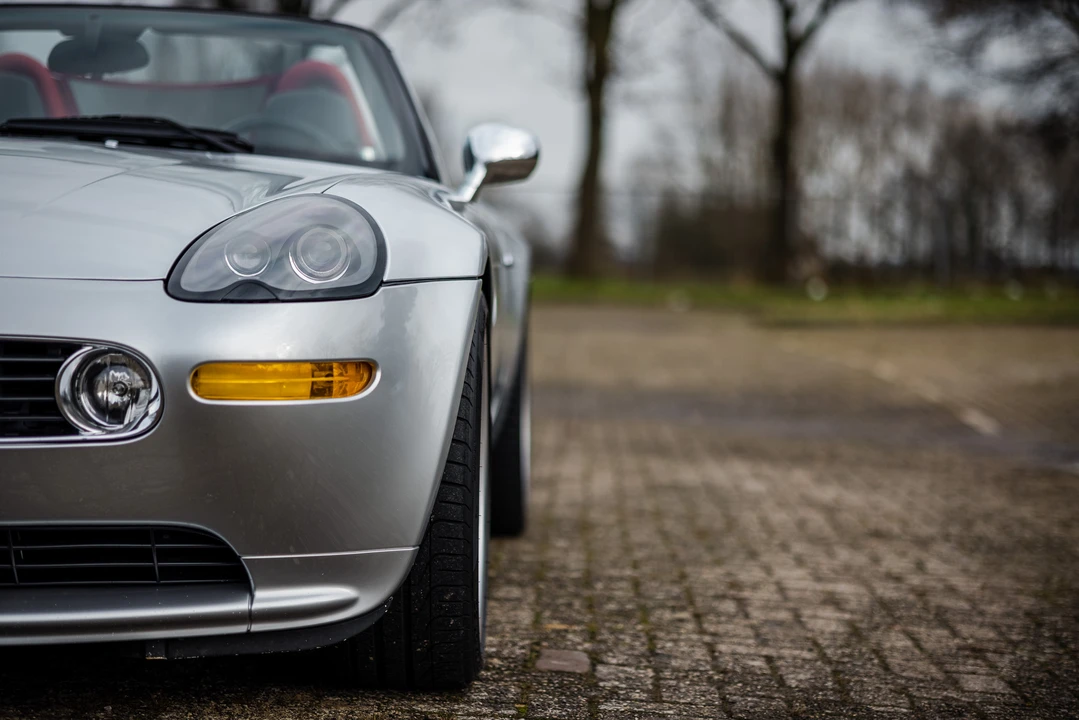 2000 BMW Z8 - Image 26 of 31