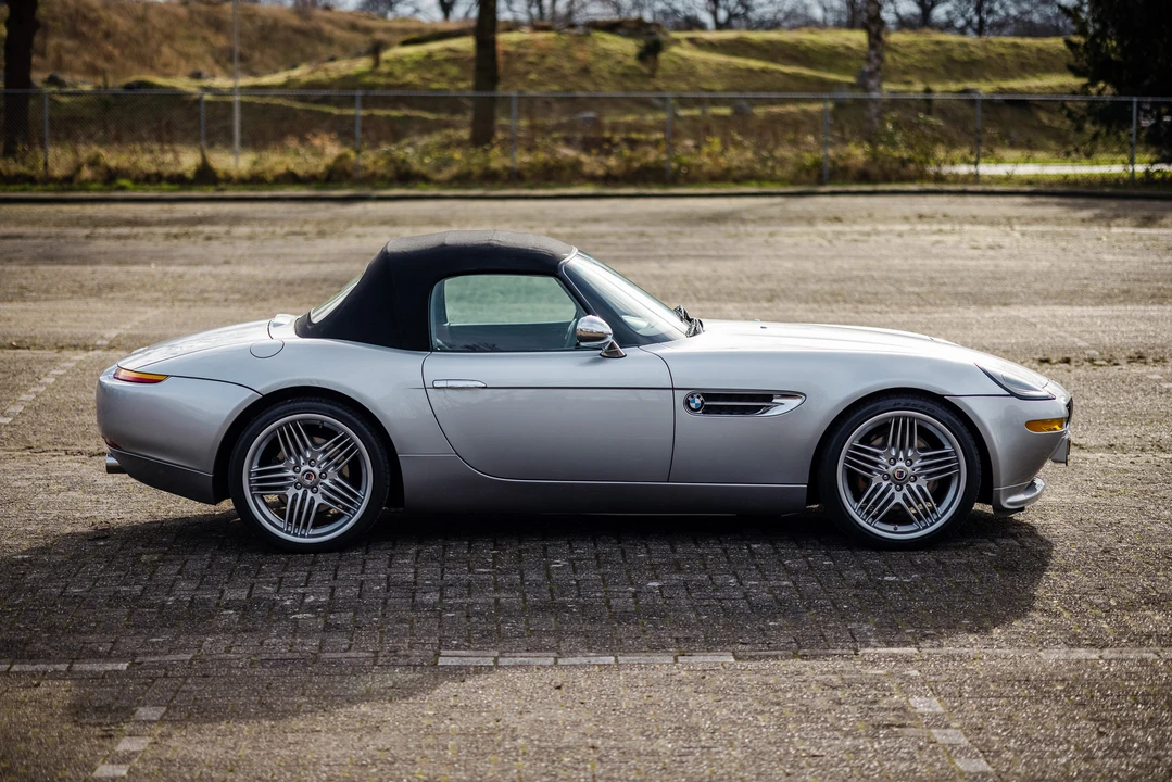 2000 BMW Z8 - Image 23 of 31