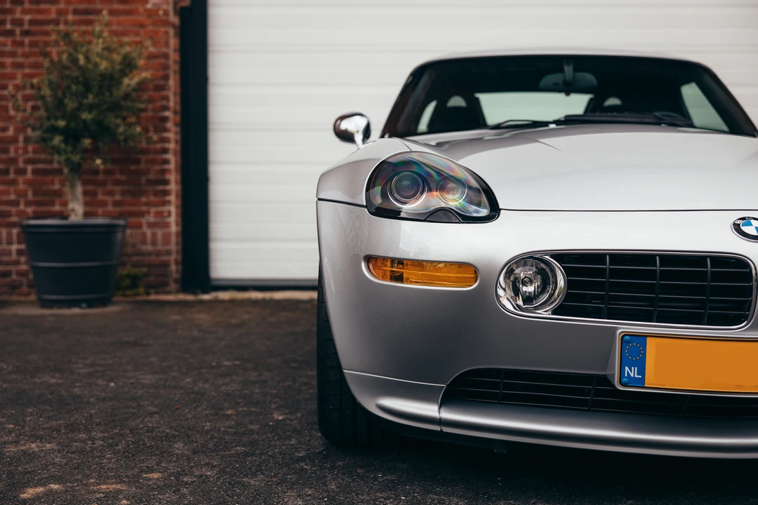 2000 BMW Z8 - Image 25 of 31