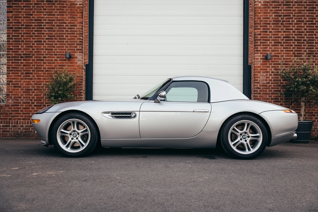 2000 BMW Z8 - Image 13 of 31