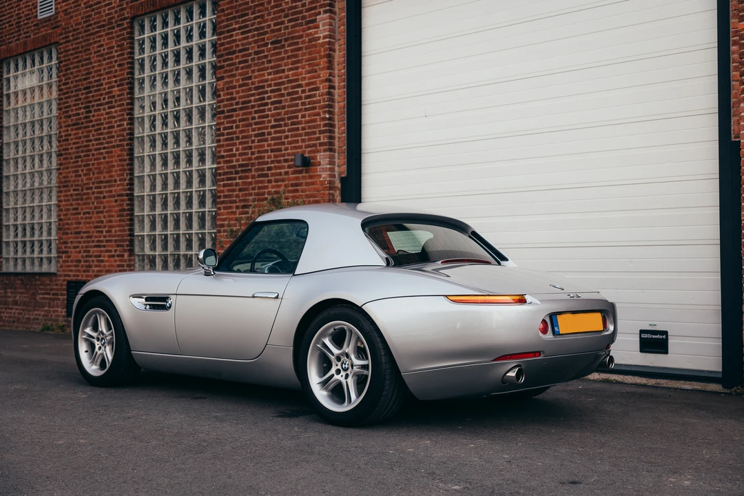 2000 BMW Z8 - Image 14 of 31