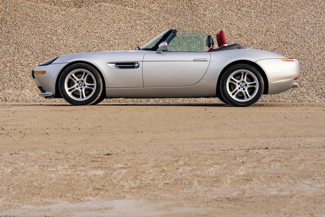 2000 BMW Z8 - Image 12 of 31