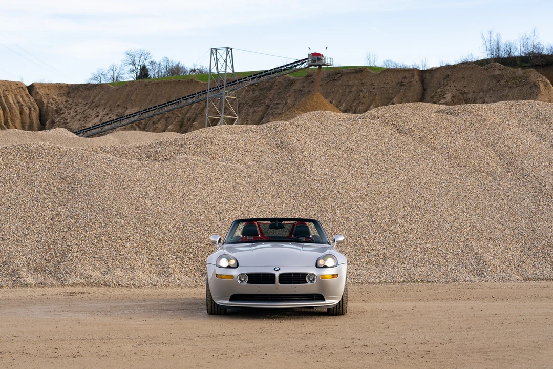 2000 BMW Z8 - Image 18 of 31