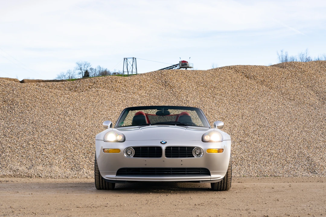 2000 BMW Z8 - Image 2 of 31