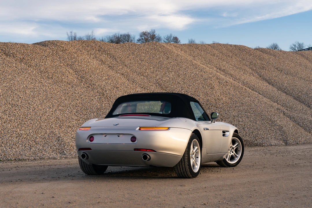 2000 BMW Z8 - Image 19 of 31
