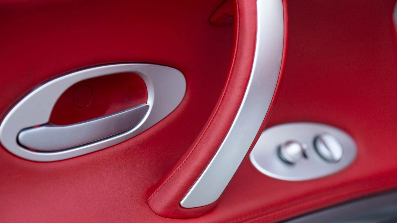 2000 BMW Z8 - Image 29 of 31