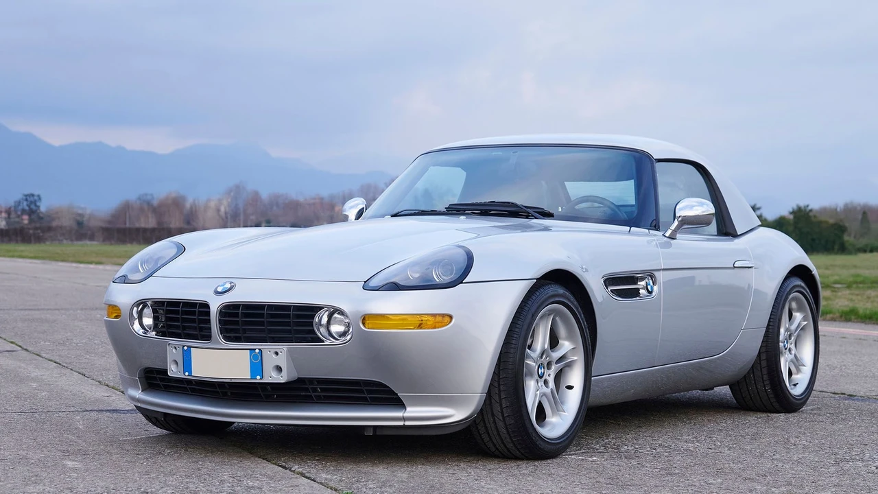 2000 BMW Z8 - Image 18 of 31