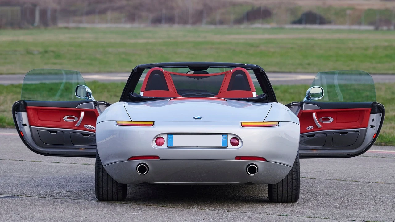 2000 BMW Z8 - Image 27 of 31