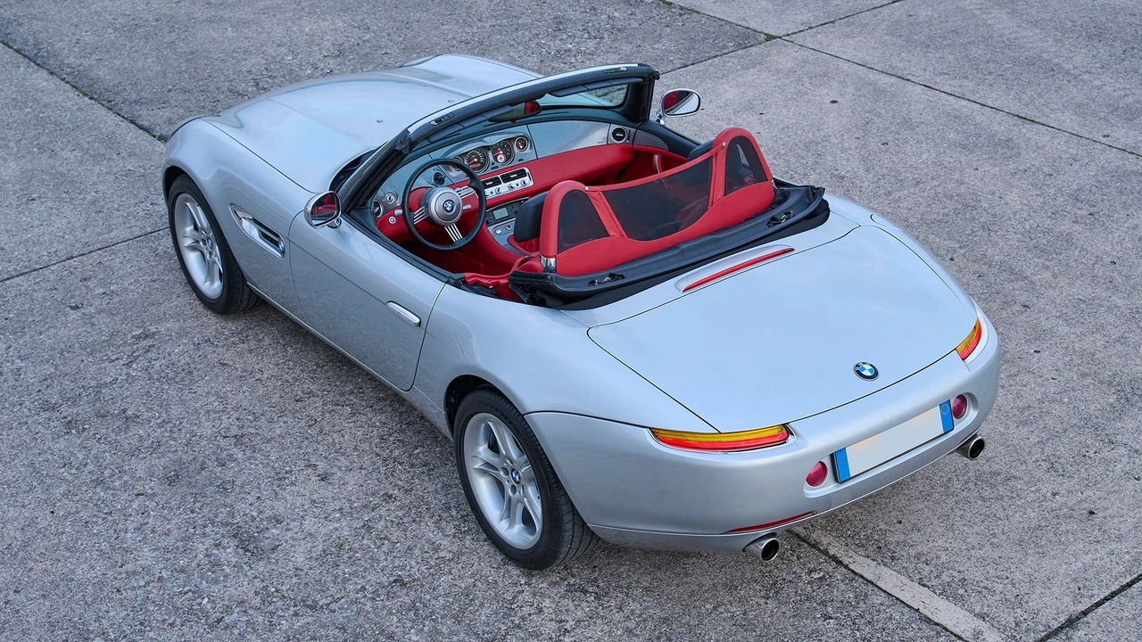 2000 BMW Z8 - Image 13 of 31