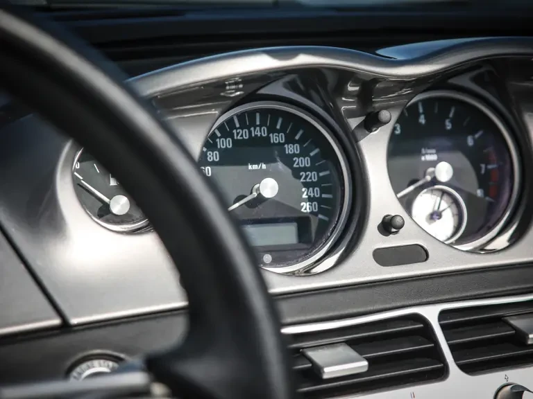 2000 BMW Z8 - Image 14 of 25