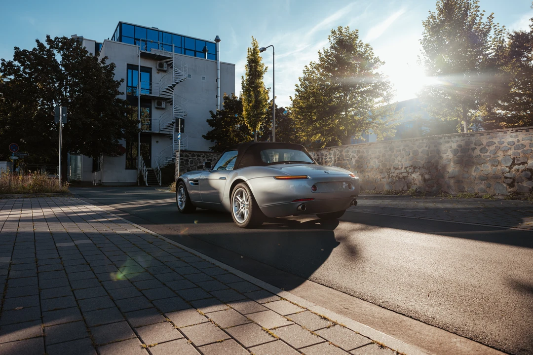 2000 BMW Z8 - Image 18 of 31