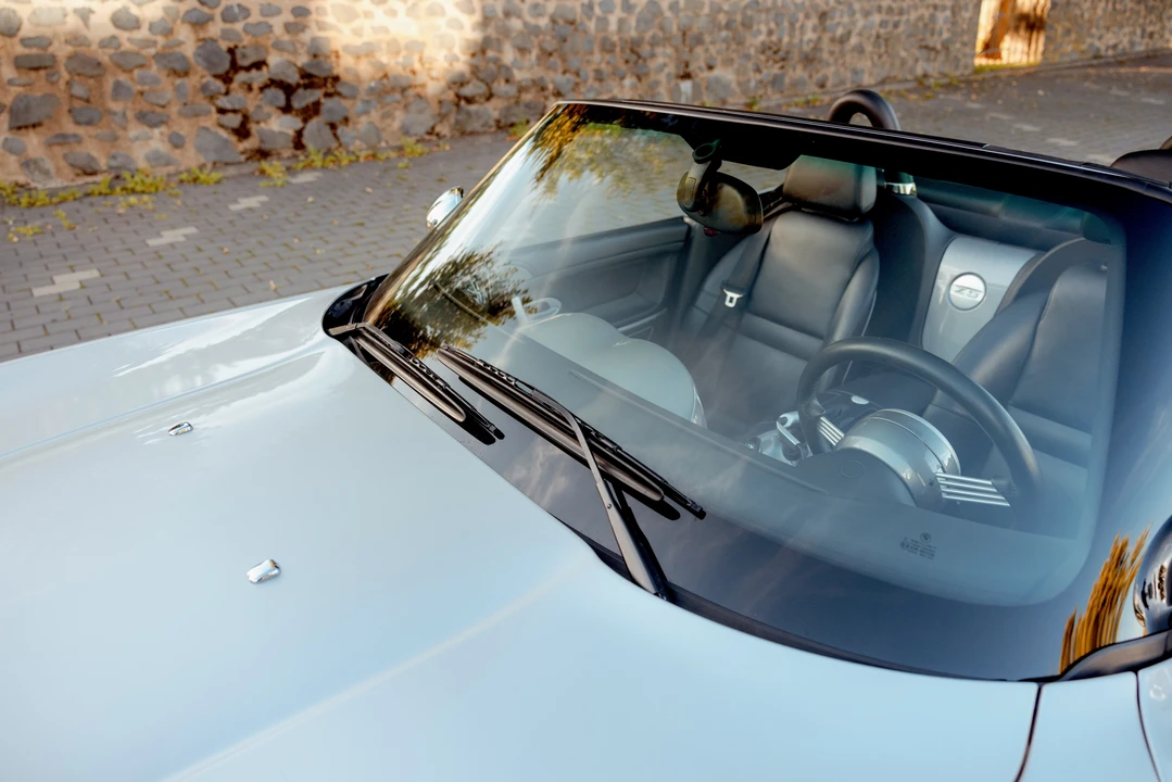 2000 BMW Z8 - Image 31 of 31