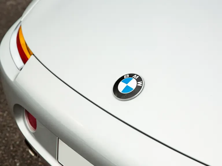 2000 BMW Z8 - Image 25 of 31