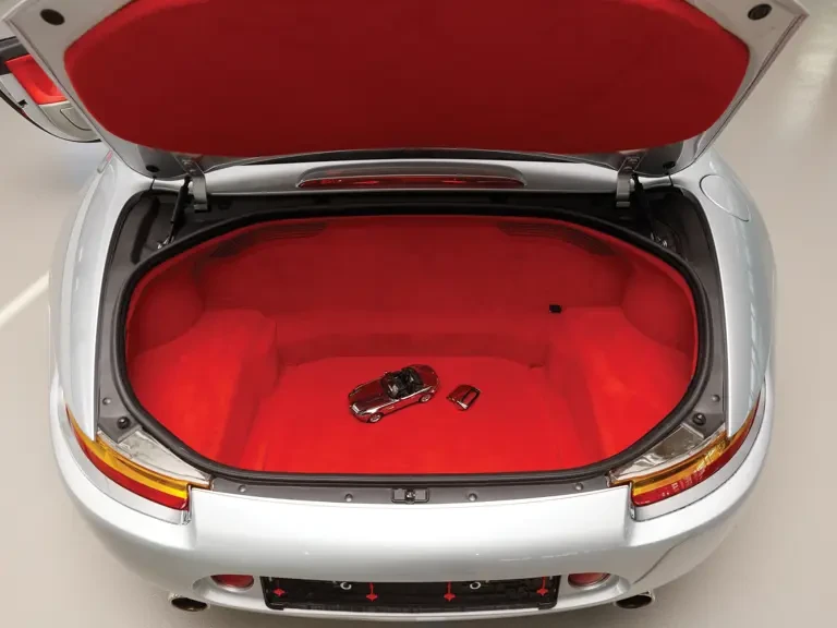 2000 BMW Z8 - Image 21 of 31