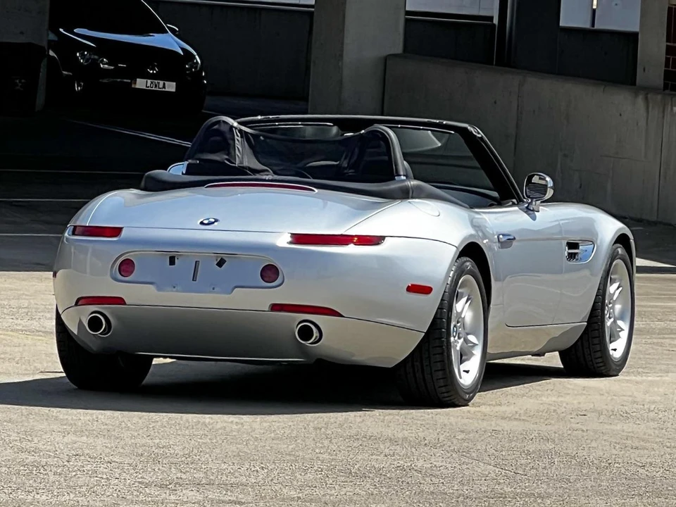 2000 BMW Z8 - Image 18 of 31