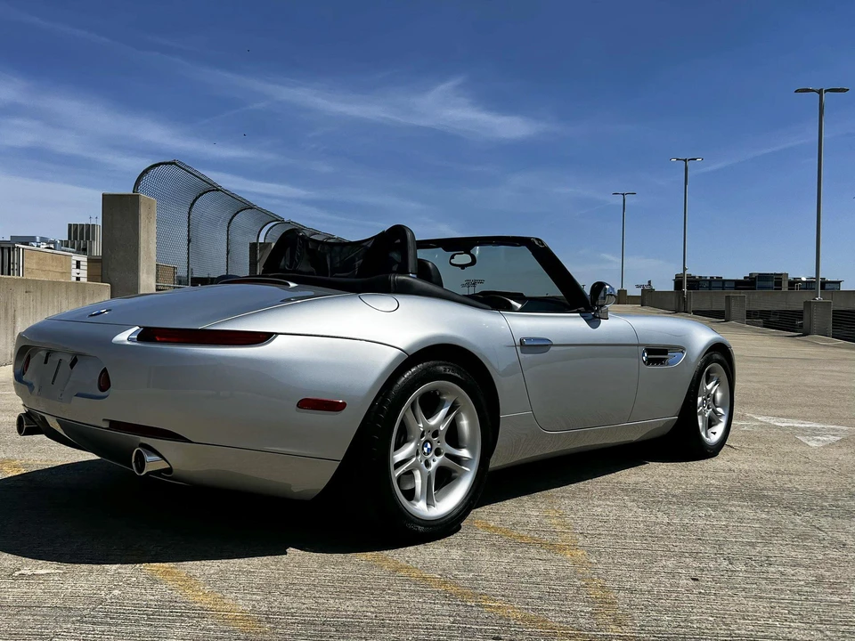 2000 BMW Z8 - Image 19 of 31