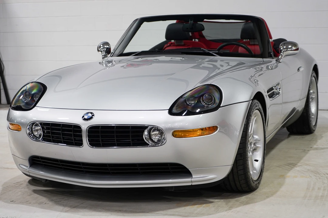 2000 BMW Z8 - Image 30 of 31