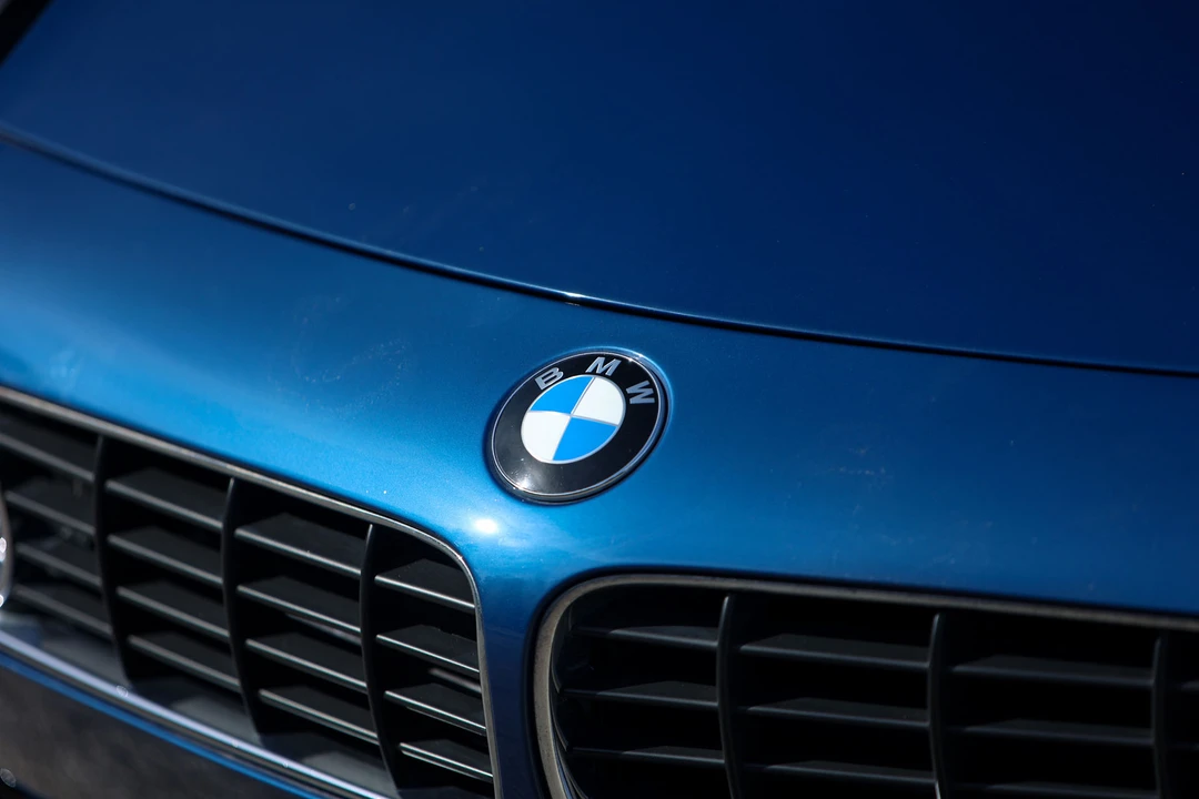 2000 BMW Z8 - Image 25 of 31
