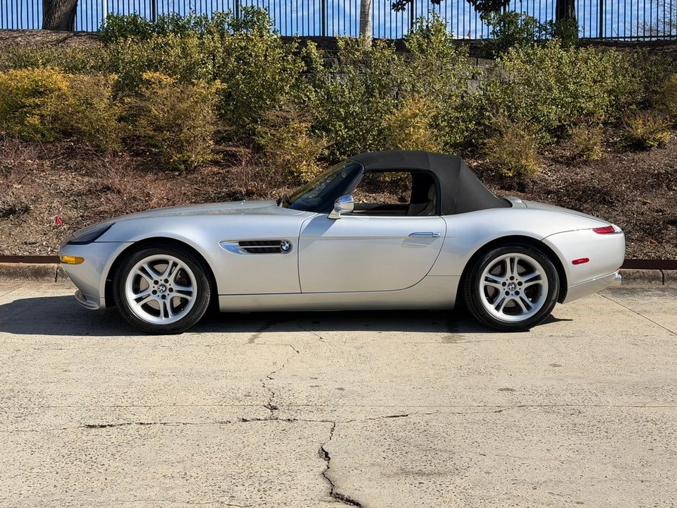 2000 BMW Z8 - Image 14 of 21
