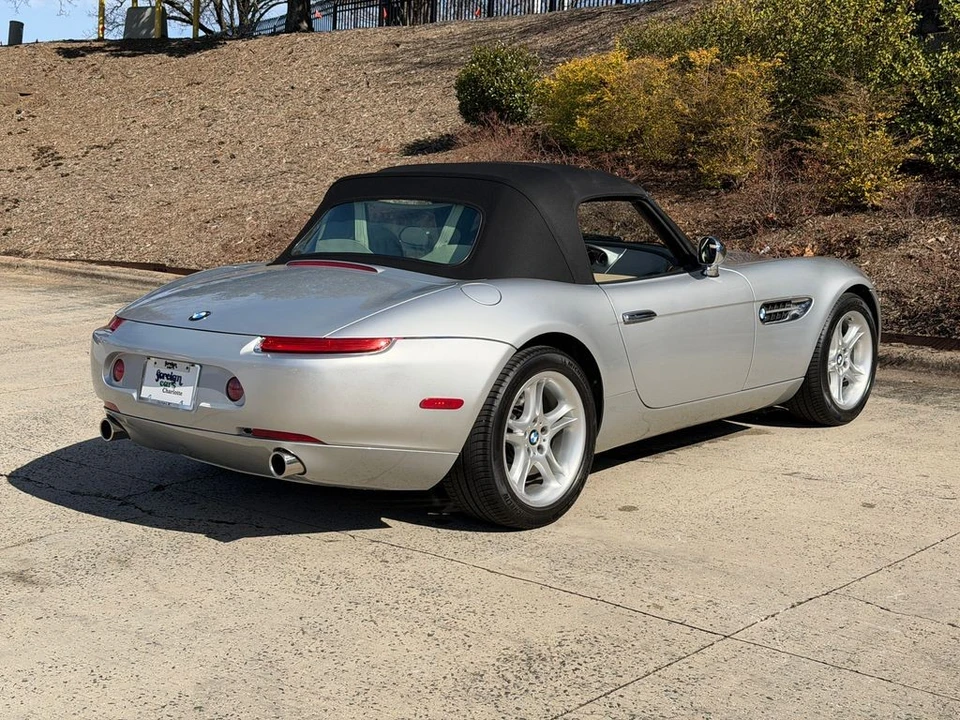 2000 BMW Z8 - Image 13 of 21