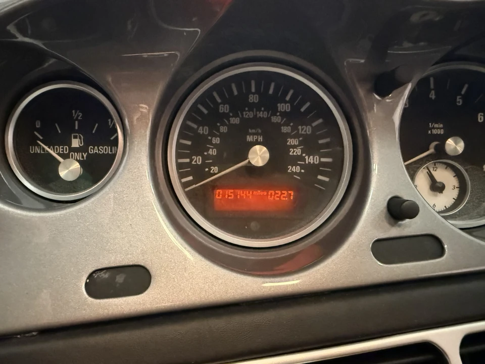 2000 BMW Z8 - Image 4 of 4