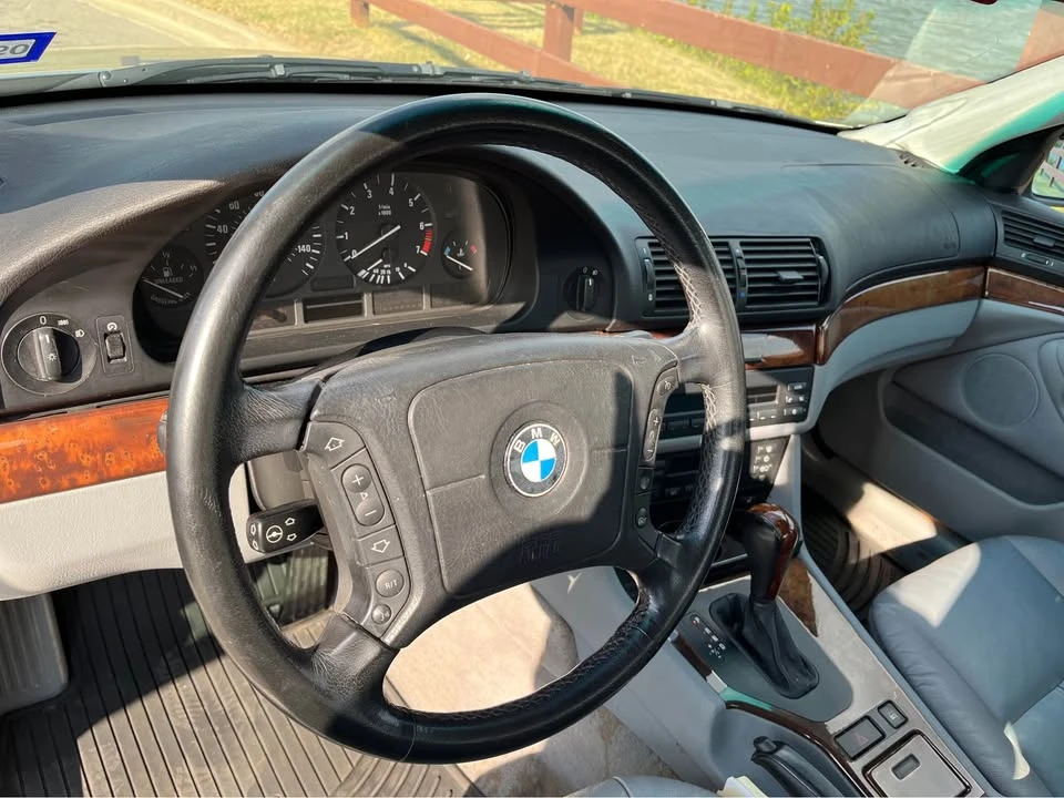 2000 BMW G60 i5 M60 Sedan - Image 9 of 15