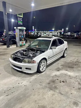 2000 BMW 323i