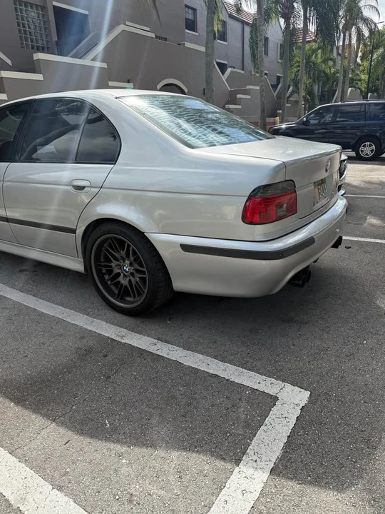 2000 BMW E39 M5 - Image 2 of 5
