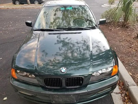 2000 BMW 323i