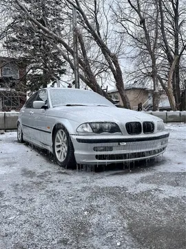 2000 BMW series 3