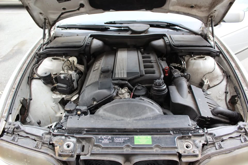 2000 BMW E39 5 Series - Image 2 of 12
