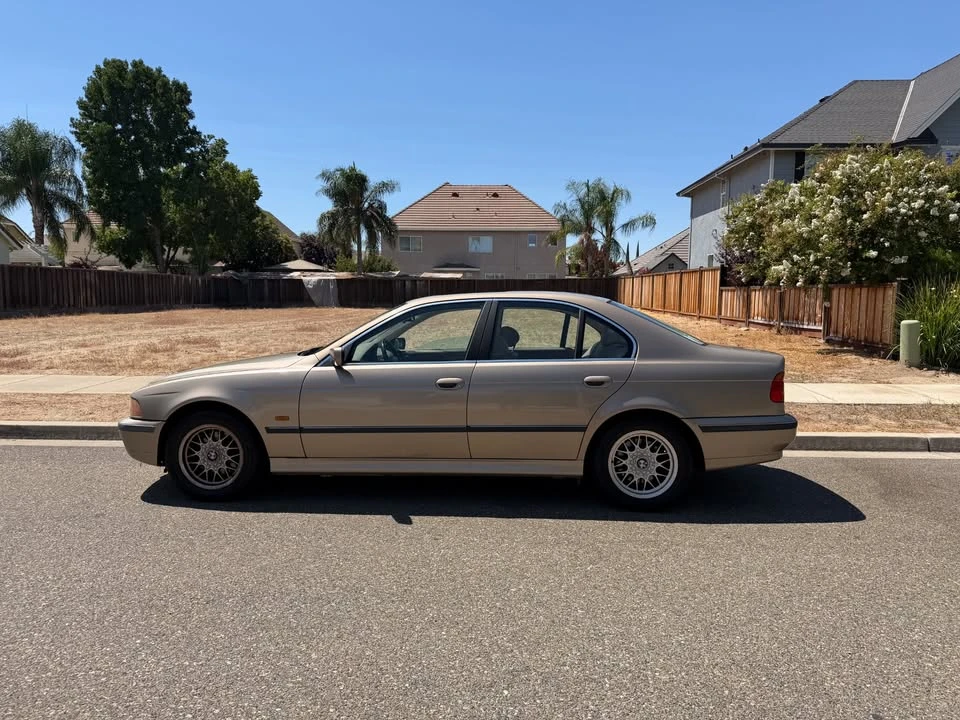 2000 BMW E39 M5 - Image 2 of 12