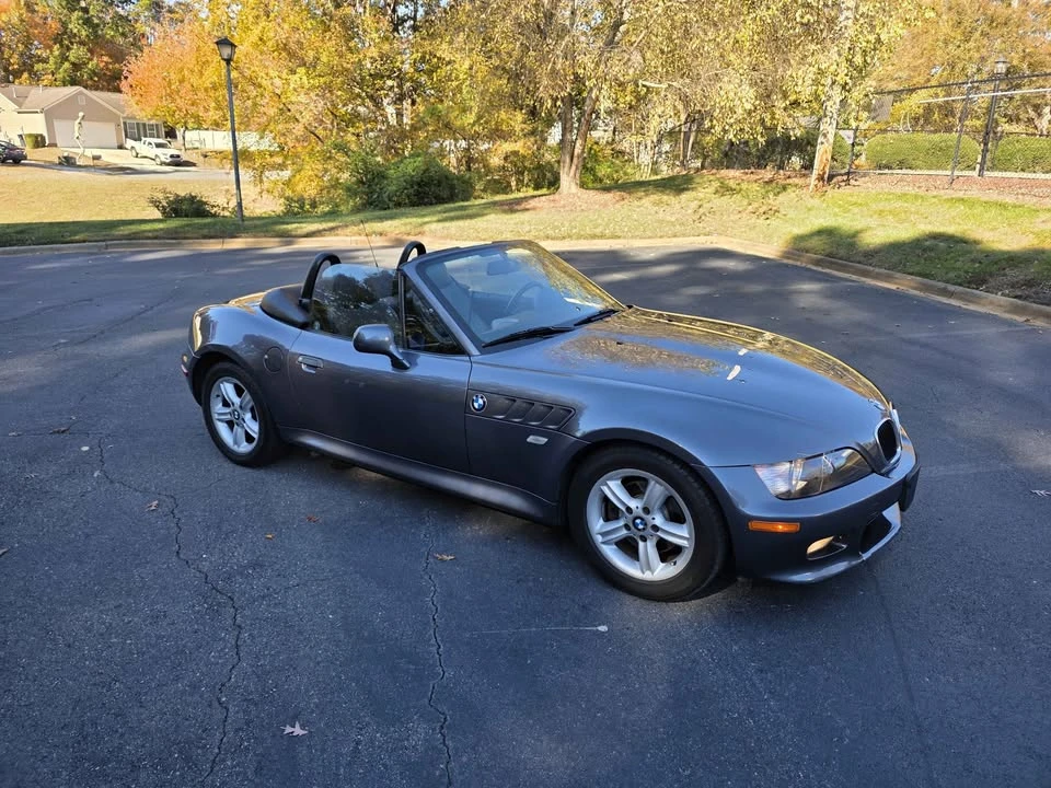 2000 BMW Z3 Roadster - Image 2 of 13