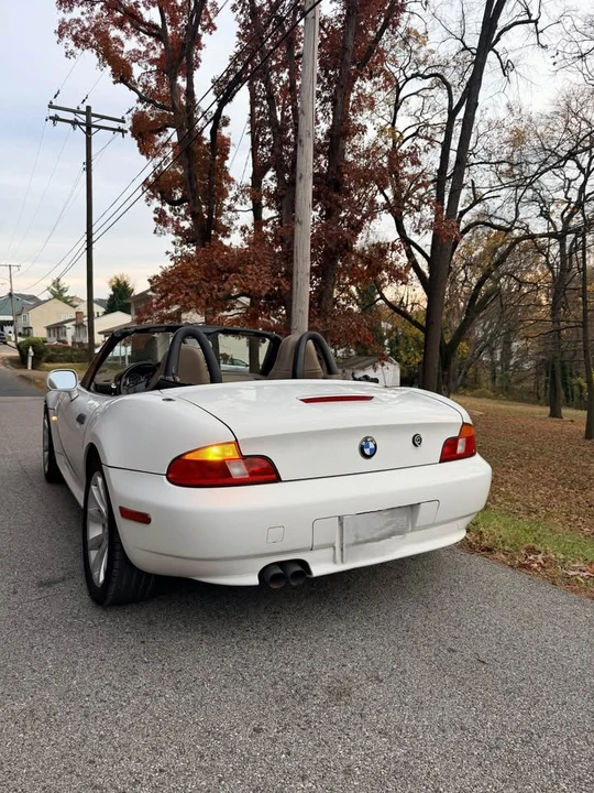 2000 BMW Z3 Roadster - Image 3 of 8