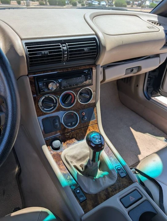 2000 BMW Z3 - Image 10 of 15