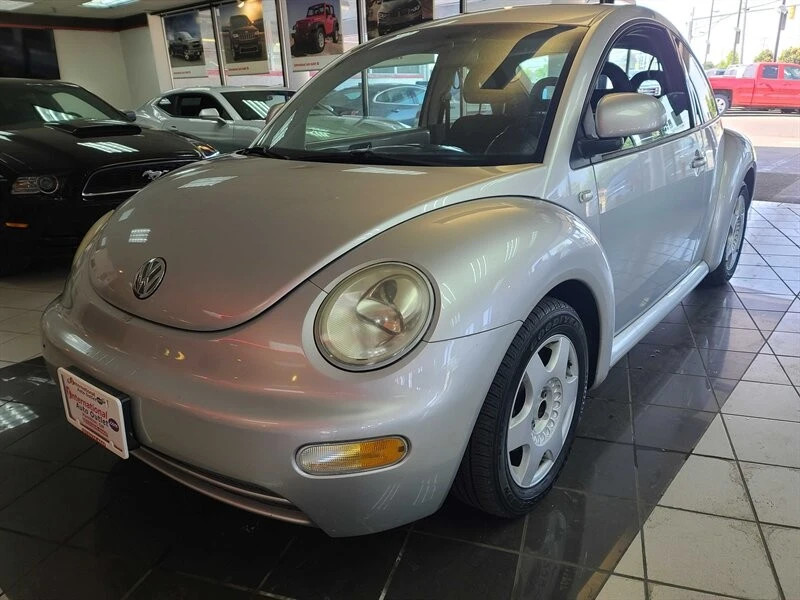 2000 Volkswagen New Beetle - Image 2 of 4